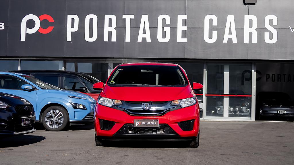 2015 Honda Fit Hybrid F Spec Hybrid image 341039
