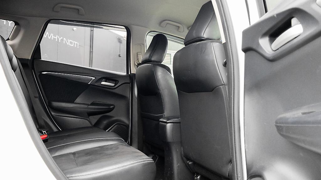 2015 Honda Shuttle Z 4WD RARE image 341675