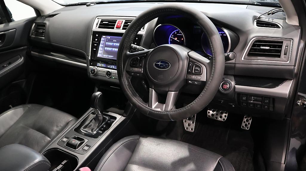 2015 Subaru Outback Limited AWD Leather package image 344173