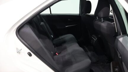 2013 Toyota Camry G-Package image 343133