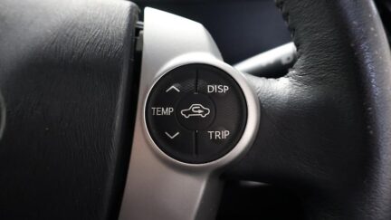 2013 Toyota Aqua G Model + Reverse Camera image 345074
