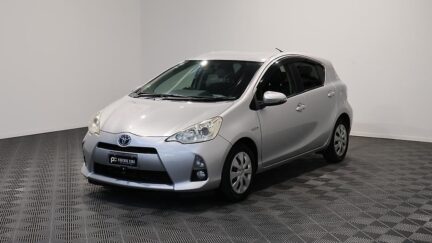 2013 Toyota Aqua Hybrid S image 344495