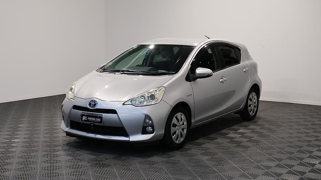 2013 Toyota Aqua Hybrid S image 344495
