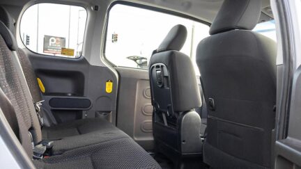 2013 Toyota Spade F model, push start image 342318