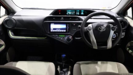 2012 Toyota Aqua S Model + Reverse Camera image 344844