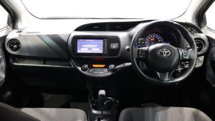 2017 Toyota Vitz Hybrid + Reverse Camera image 345548