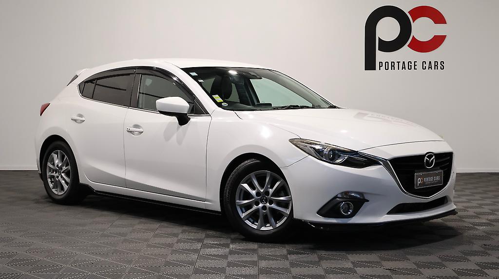 2016 Mazda Axela Sports 15S – 6sp Manual image 340792