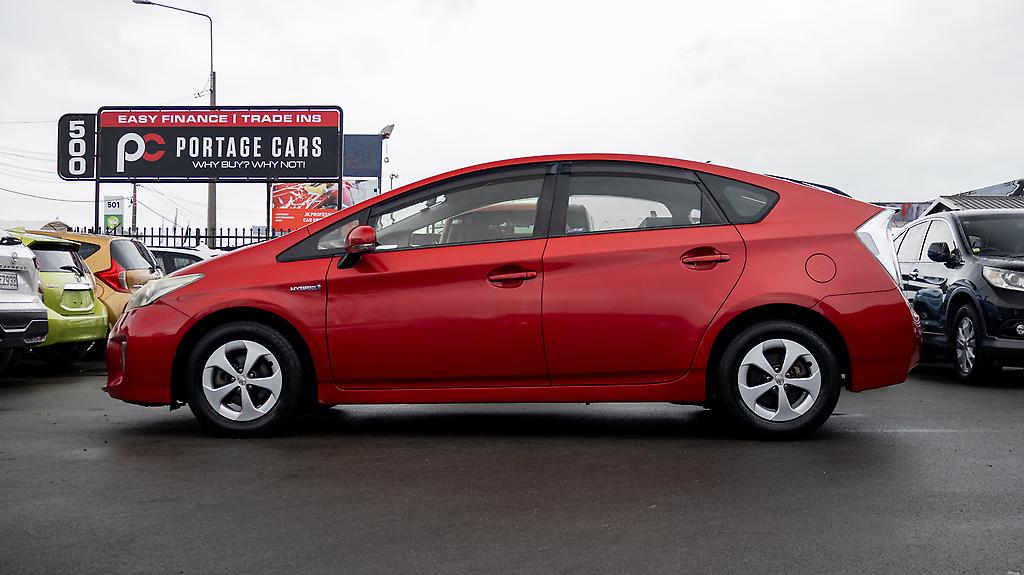 2014 Toyota Prius Model S Push start image 341651