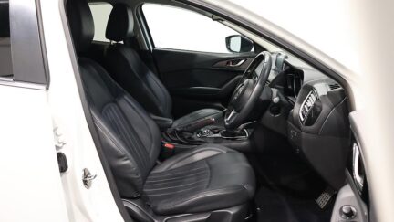 2016 Mazda Axela Sports 15S – 6sp Manual image 340803