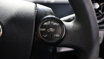 2016 Toyota Aqua Push Button + Reverse Camera image 343220
