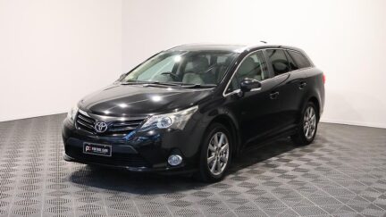 2013 Toyota Avensis Wagon Li image 345837