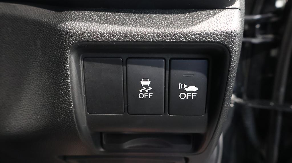 2014 Honda Grace Hybrid L X image 345829