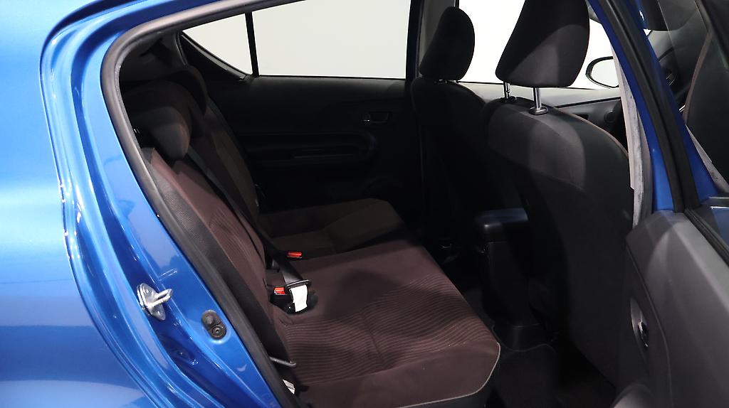 2016 Toyota Aqua G Model + Push Button Start image 341215