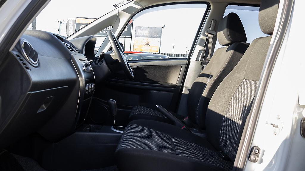 2008 Suzuki Sx4 FWD Low kms image 340877