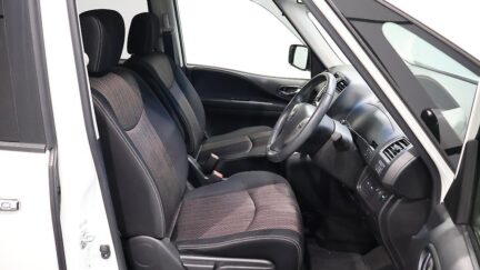 2015 Nissan Serena Hybrid Highway Star V Selection Facelift image 340892