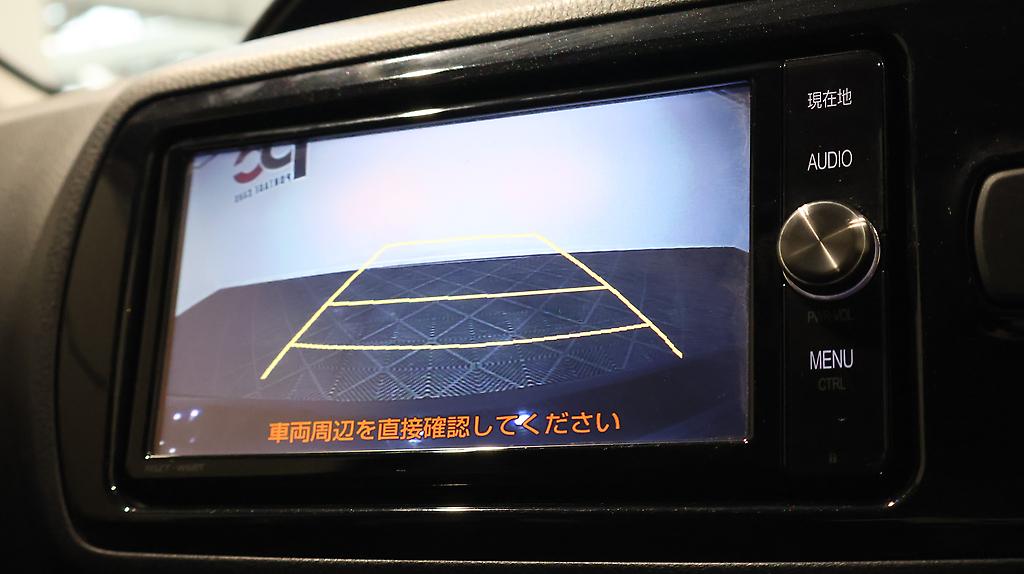 2017 Toyota Vitz Hybrid F Model image 344528