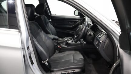 2013 BMW 320i 320i Luxury image 344482