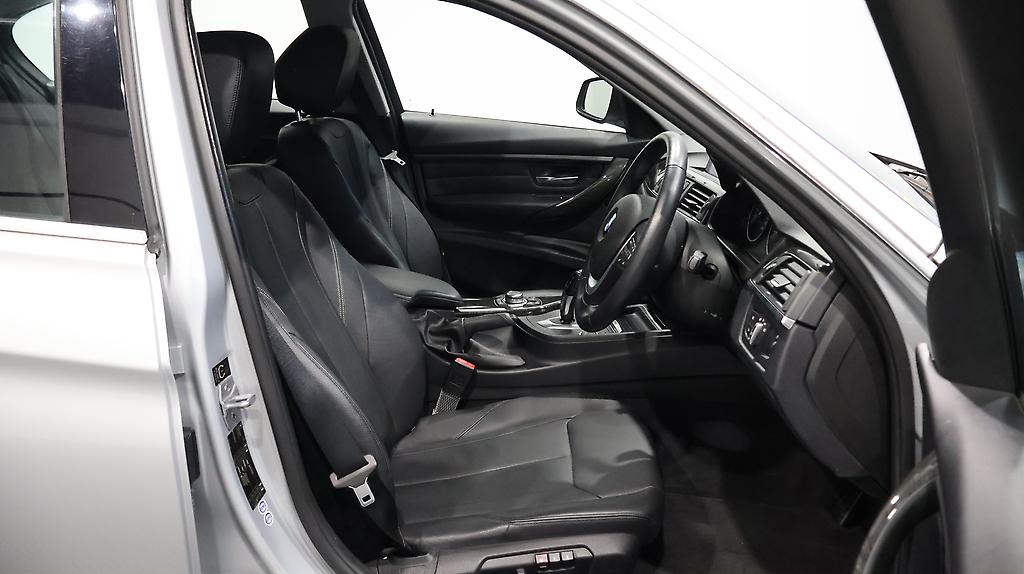 2013 BMW 320i 320i Luxury image 344482