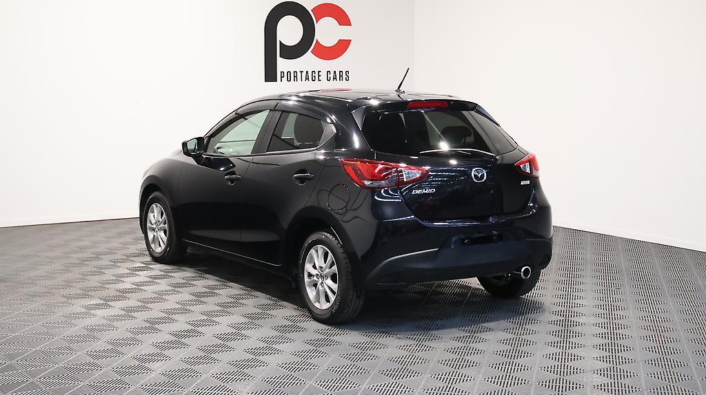 2015 Mazda Demio 13S + Reverse Camera image 346147
