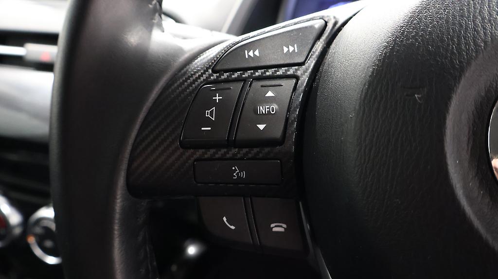 2015 Mazda Demio Push Start + Reverse Camera image 343504