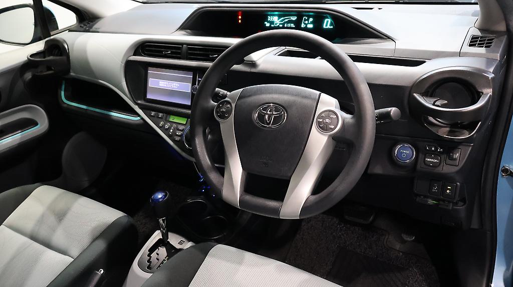 2013 Toyota Aqua S Model + Reverse Camera + Push Start image 345200