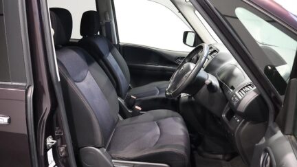 2013 Nissan Serena Highway Star S Hybrid image 346134