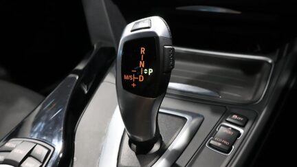 2012 BMW 3 Series Sport image 344088