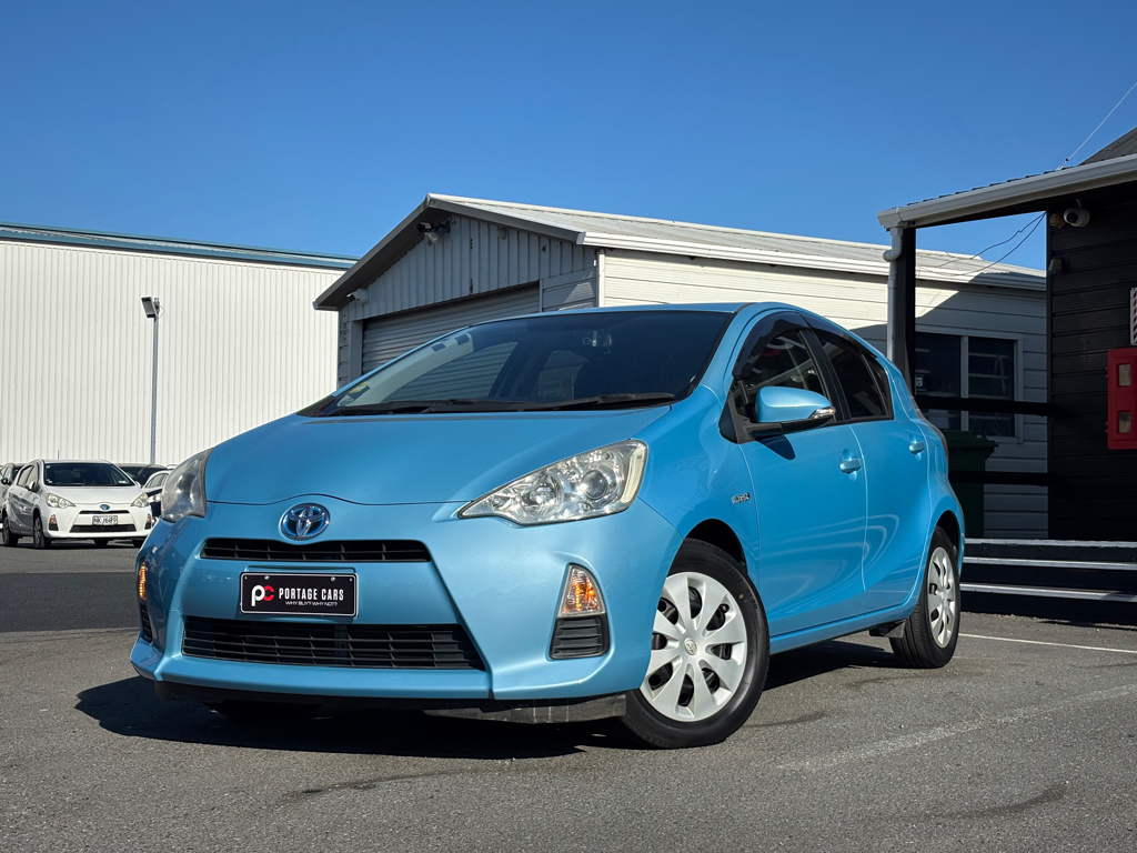 2013 Toyota Aqua S Model image 341189