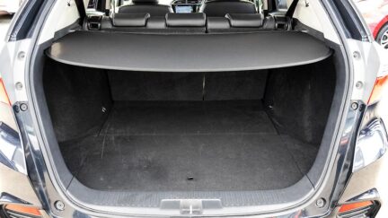 2019 Honda Shuttle Hybrid Z Half leather trim image 342290