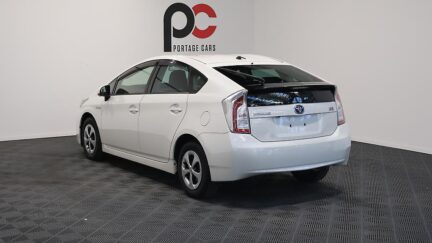 2012 Toyota Prius S Model image 341777