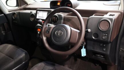 2013 Toyota Spade F Model image 343222