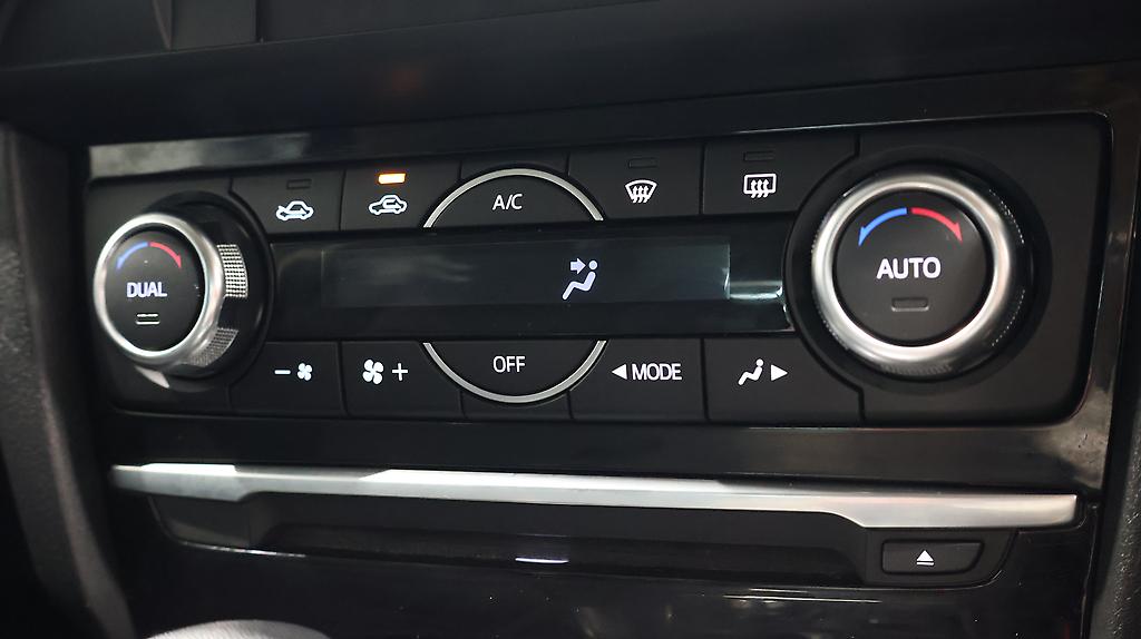 2016 Mazda Atenza Sedan 20S Proactive image 344355