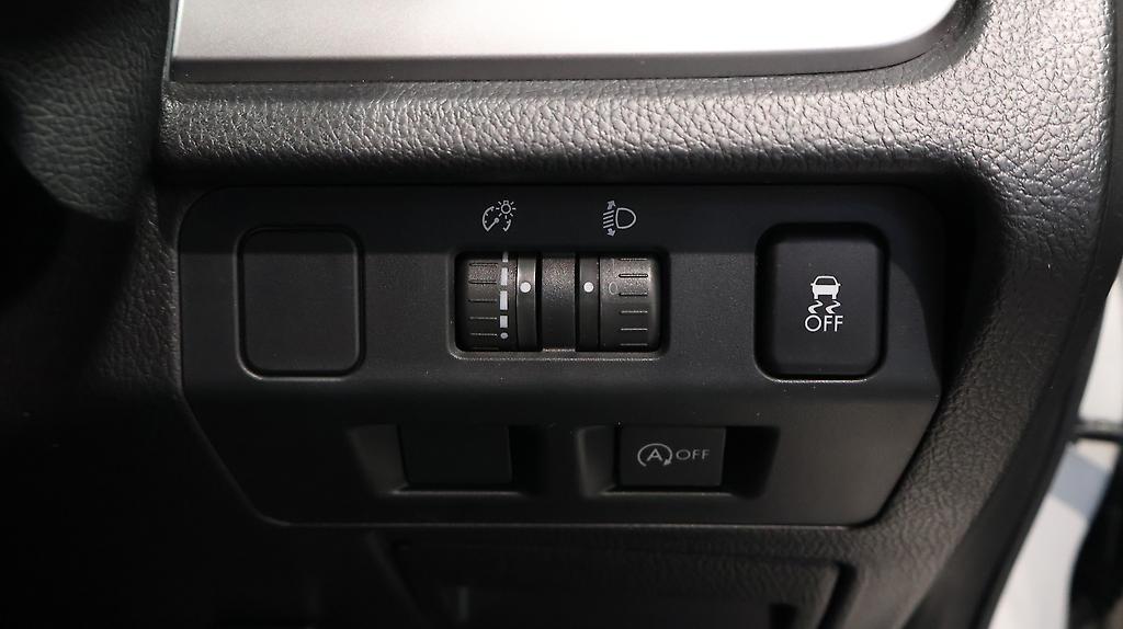 2013 Subaru Impreza Sport 2.0i Eyesight AWD image 343978