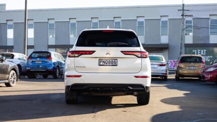 2022 Mitsubishi Outlander LS 2.5P/4WD/ NZ NEW image 345772