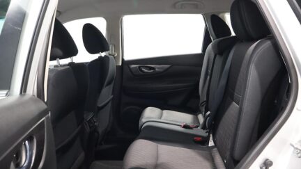 2022 Nissan X-trail ST 2.5P/6CVT/SW/5DR **7 Seats** image 345568