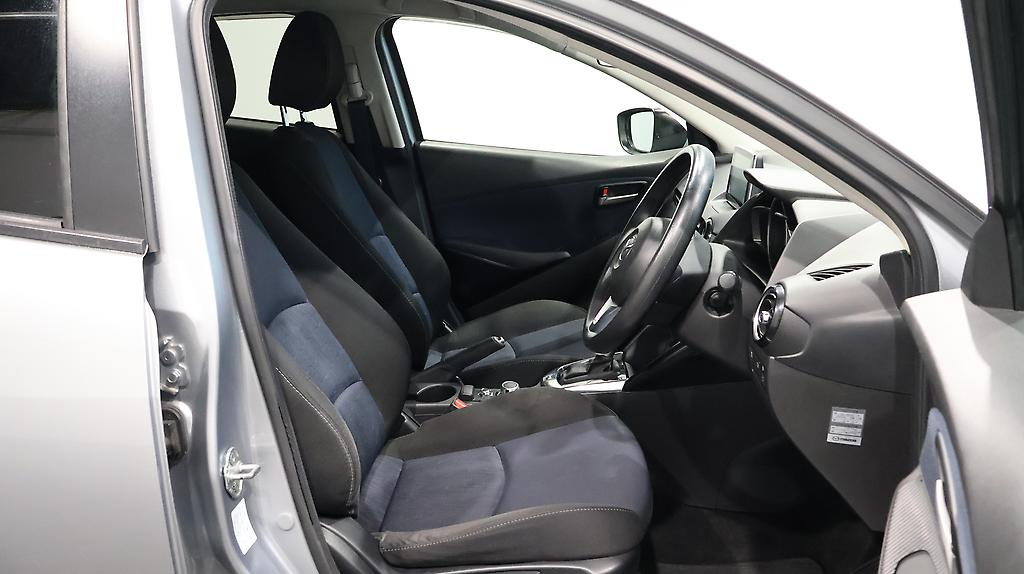 2015 Mazda Demio 13S + Push Start + Reverse Camera image 345360