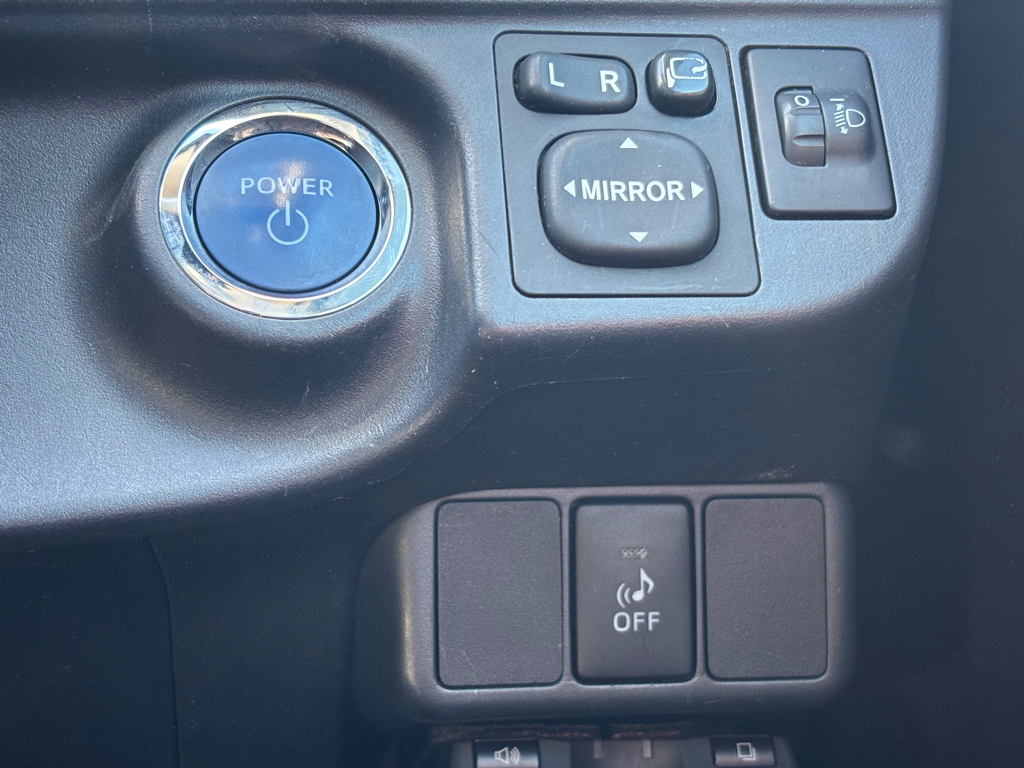 2013 Toyota Aqua S Model image 341204