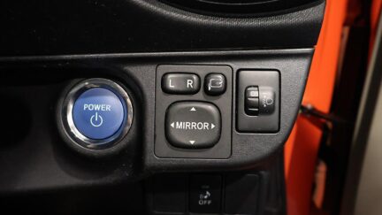 2012 Toyota Aqua S Model + Reverse Camera image 344851