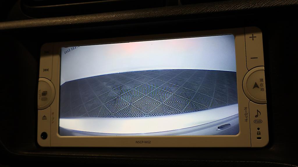 2013 Toyota Aqua G Model with Alloys image 341395