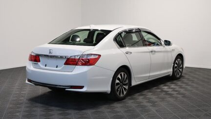 2013 Honda Accord Hybrid LX Leather Package image 340841