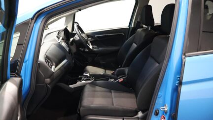 2013 Honda Fit F-Package Hybrid image 344147