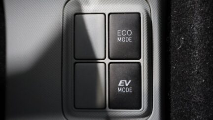 2013 Toyota Aqua S Model, Push Start, Bluetooth image 343460