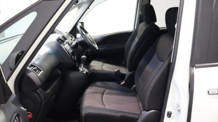 2015 Nissan Serena Hybrid Highway Star V Selection Facelift image 340888
