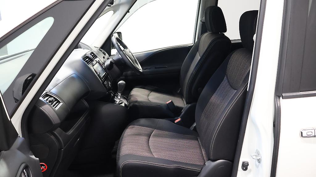 2015 Nissan Serena Hybrid Highway Star V Selection Facelift image 340888