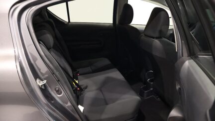 2015 Toyota Aqua image 345219
