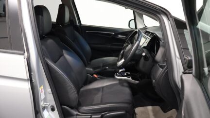 2014 Honda Fit Hybrid L Package image 341869