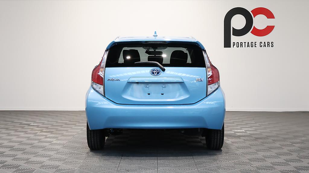 2015 Toyota Aqua S Model + Push Button Start image 342674