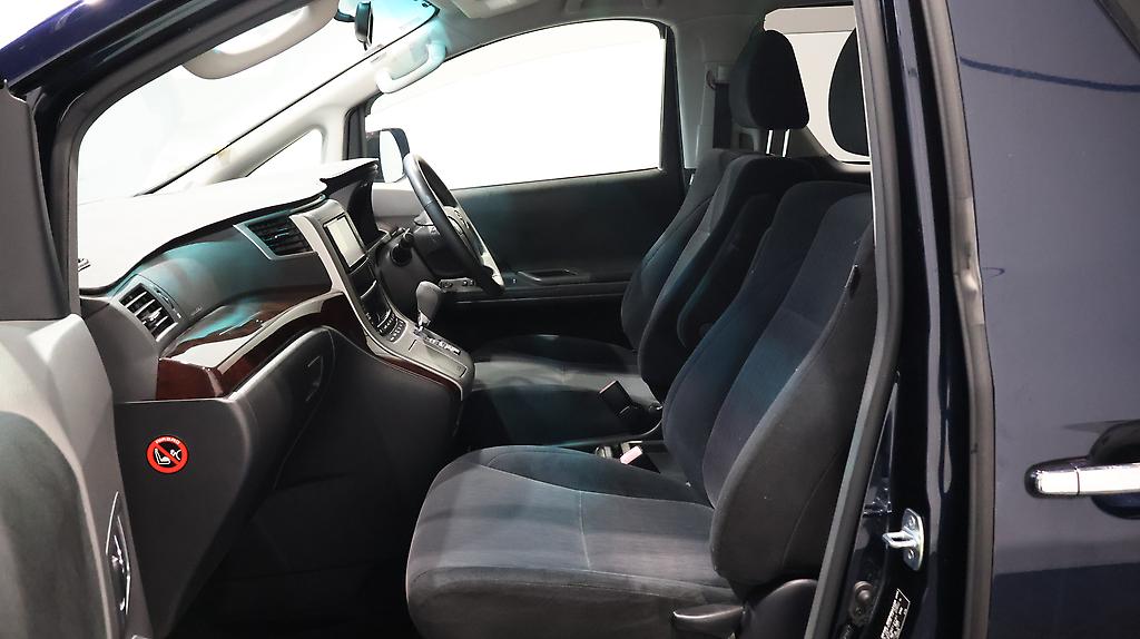 2012 Toyota Vellfire 2.4Z image 343772