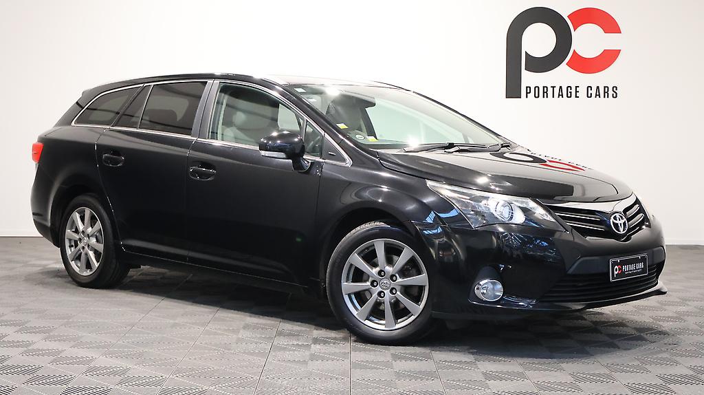 2013 Toyota Avensis Wagon Li image 345834