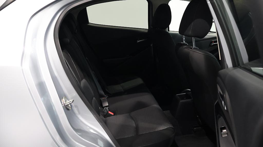 2016 Mazda Demio 13S Touring image 343027